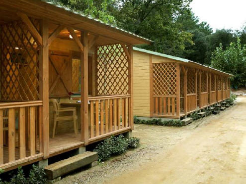 vente de bungalow en bois pr�fabriqu�, fabricant de bungalow en bois et chalet en bois pour terrains de camping, construction, importation, installation et montage sur site de campings de chalets en bois pr�fabriqu�s, constructeur de bungalow en bois, importateur de chalets, camping, fabrication bungalows en bois, fabricant de bungalows, vente et conception d'un bungalow